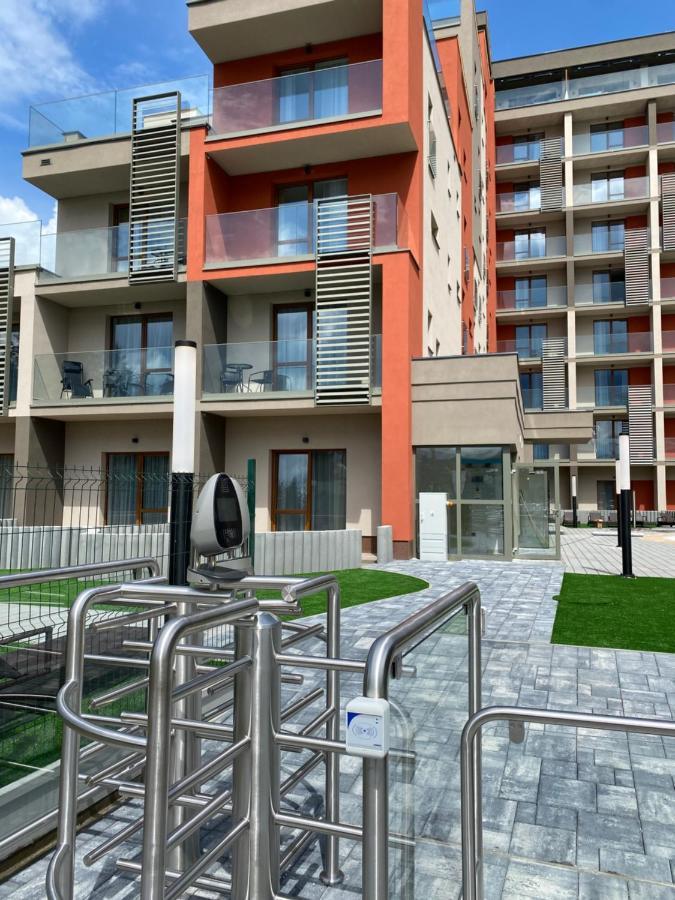 Luxusne Studia V Hoteli Akvamarin Besenova Exterior photo