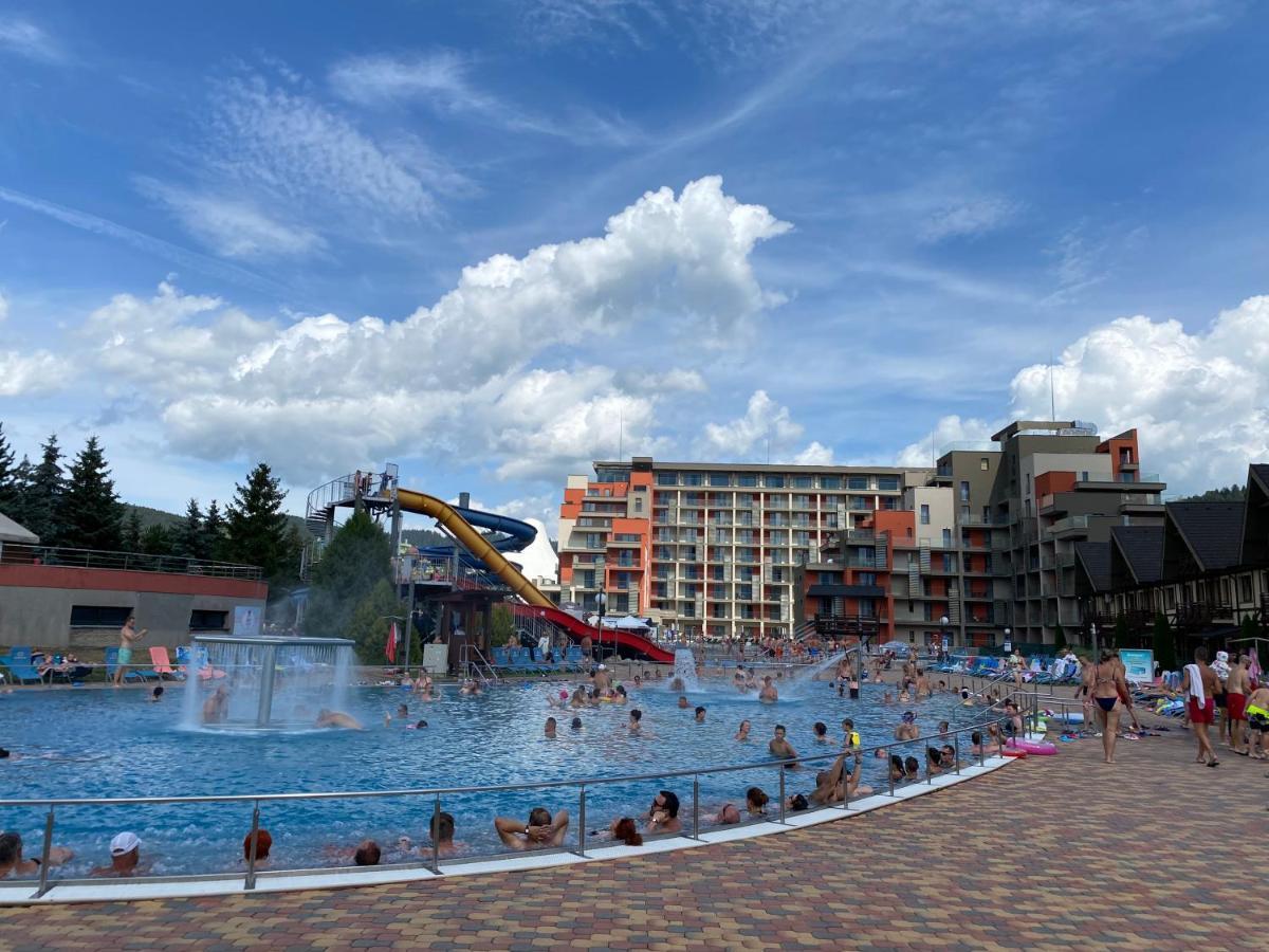 Luxusne Studia V Hoteli Akvamarin Besenova Exterior photo